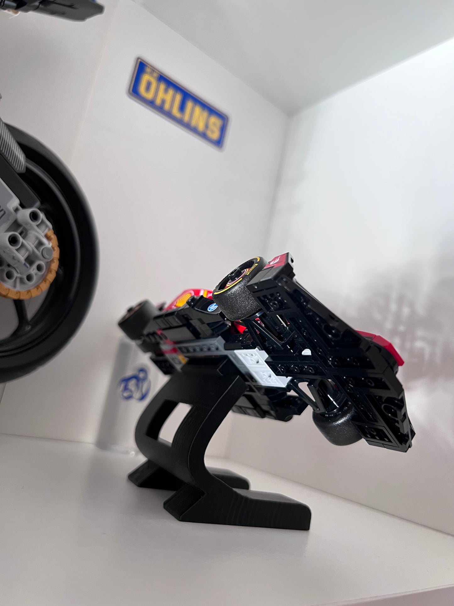 Supporto espositivo F1 — LEGO Speed Champions | Stampato in 3D
