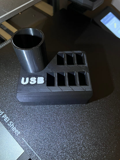 Slot per Penne e Pen-Drive USB