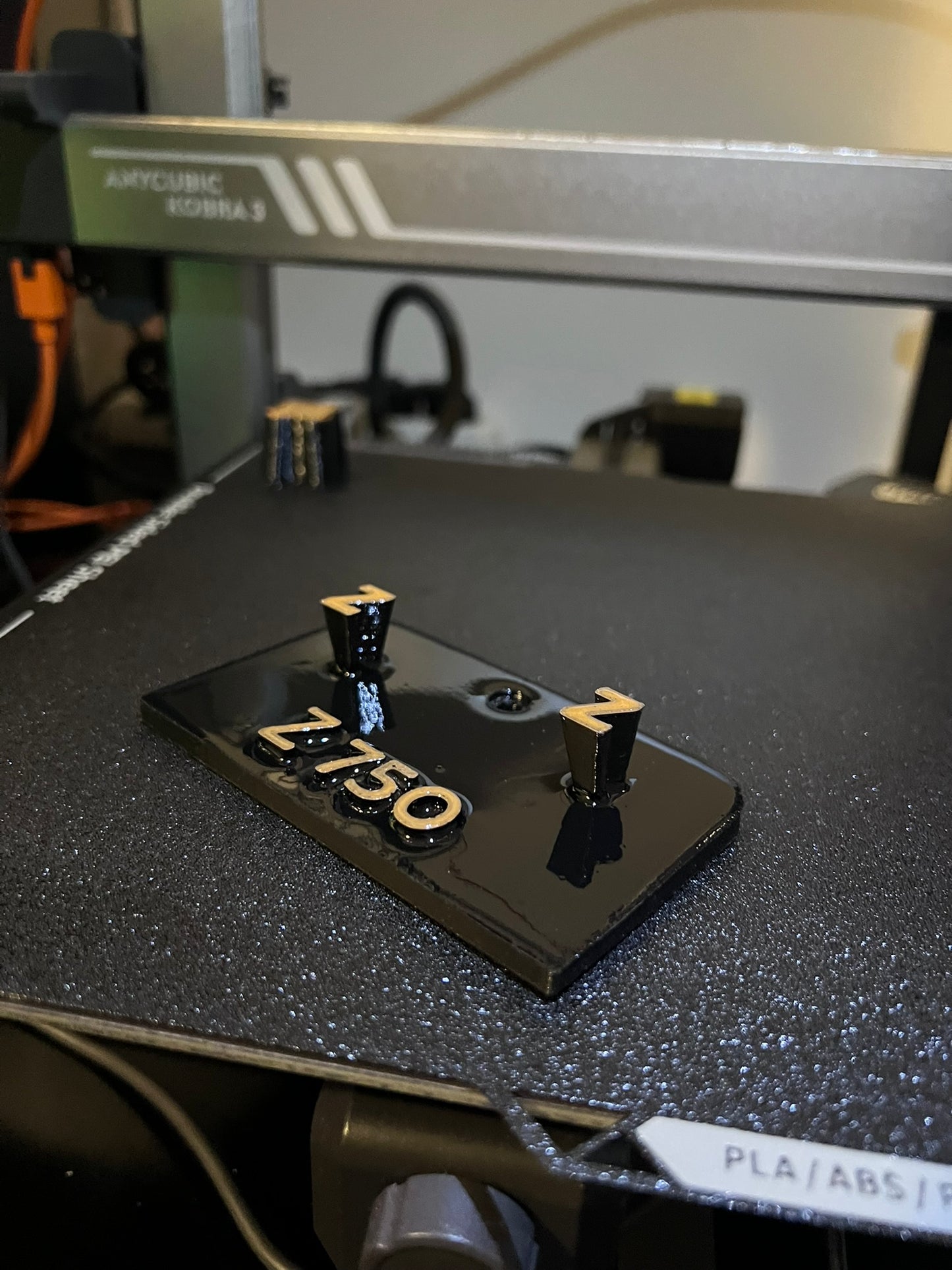 Portachiavi racing personalizzato – Stile garage, anima tech